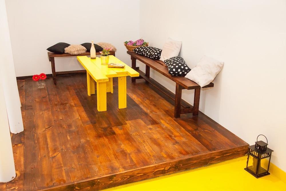 Glyfada Square Modern And Cozy Apartment Voúla Zewnętrze zdjęcie