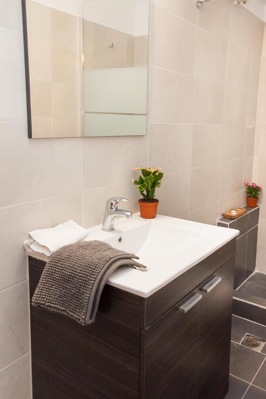 Glyfada Square Modern And Cozy Apartment Voúla Zewnętrze zdjęcie
